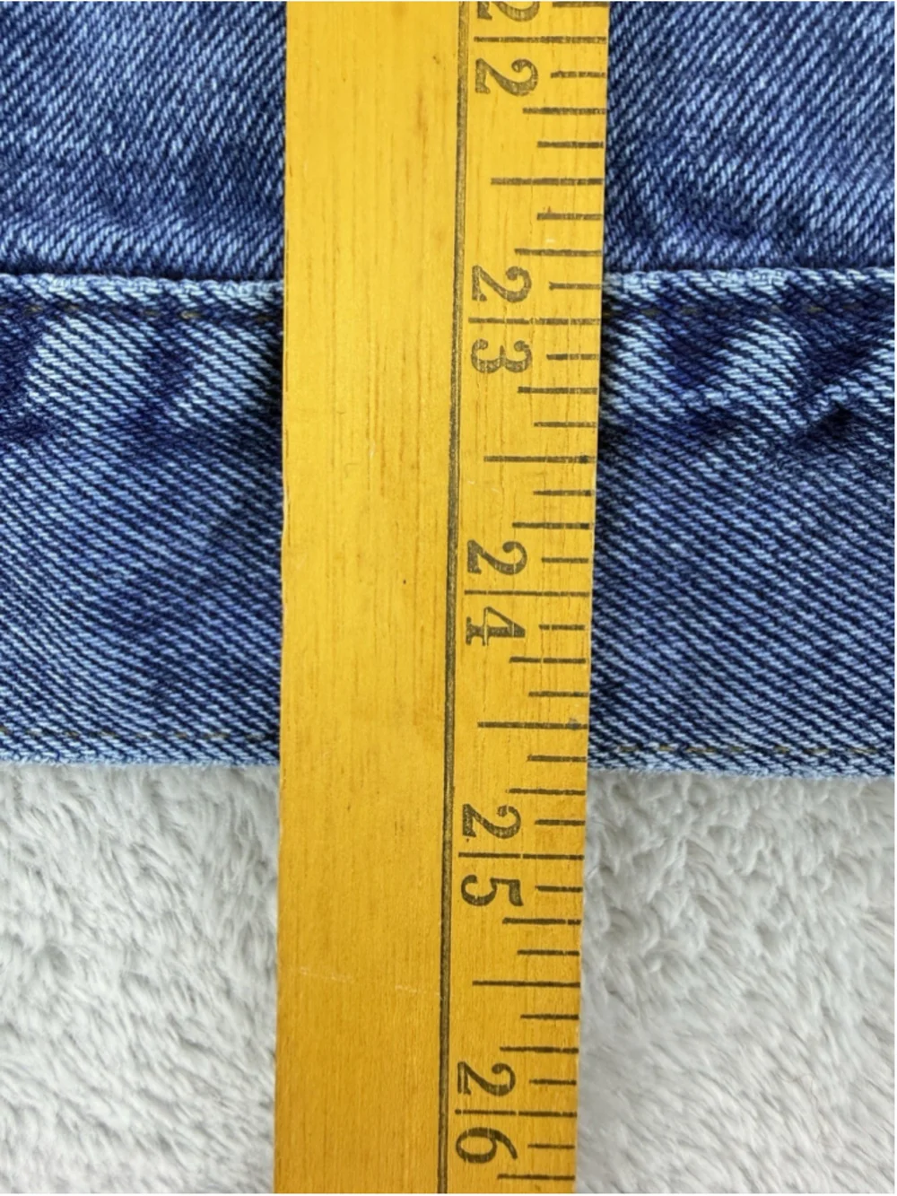Vintage Levi's Men's Sz Large Cropped Blue Denim Trucker Fit Jacket Made In USA - Picture 15 of 16